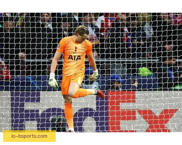 亚历山德里门将关键扑救力挽狂澜助女足欧冠惊险晋级